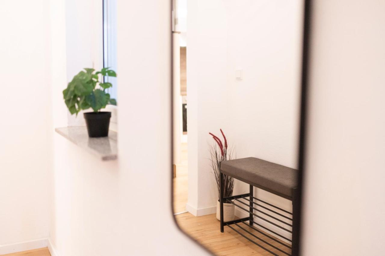 Peter Apartments - Premium Wohnung I 95Qm I 3 Schlafzimmer I Grosses Bad I Kueche I Wohnzimmer I Tv Фулда Екстериор снимка